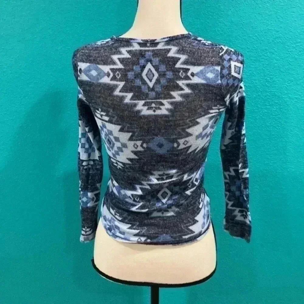 ⭐️ Kids justice blue sweater cardigan in size 7